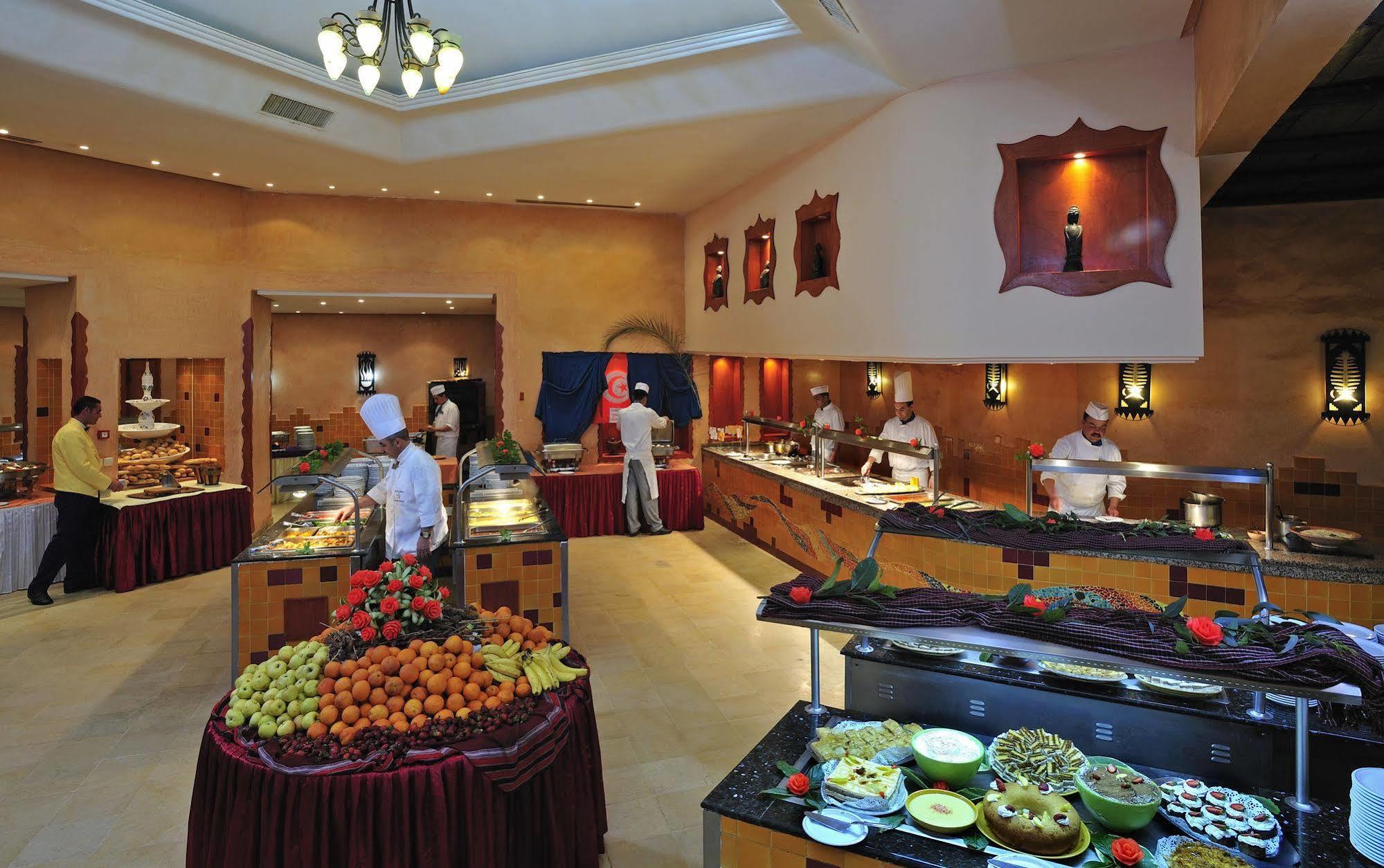 Chich Khan Hotel Hammamet Restaurant bilde